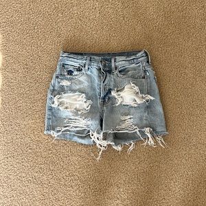 American Eagle jean shorts size 00